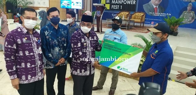 Sebagai Petani Swadaya Berkelanjutan dengan Bersertifikat RSPO, APBML juga Berhasil Mem-BPJS kan 290